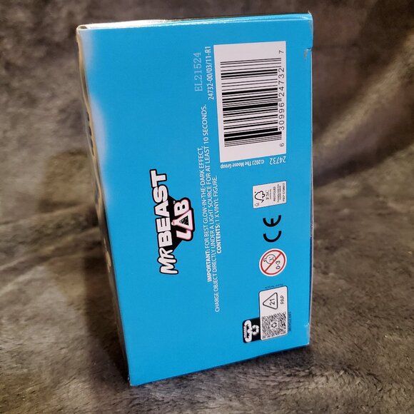 MR BEAST Lab GLOW PANTHER Vinyl Figure 3.5" Glow In The Dark - Picture 6 of 7